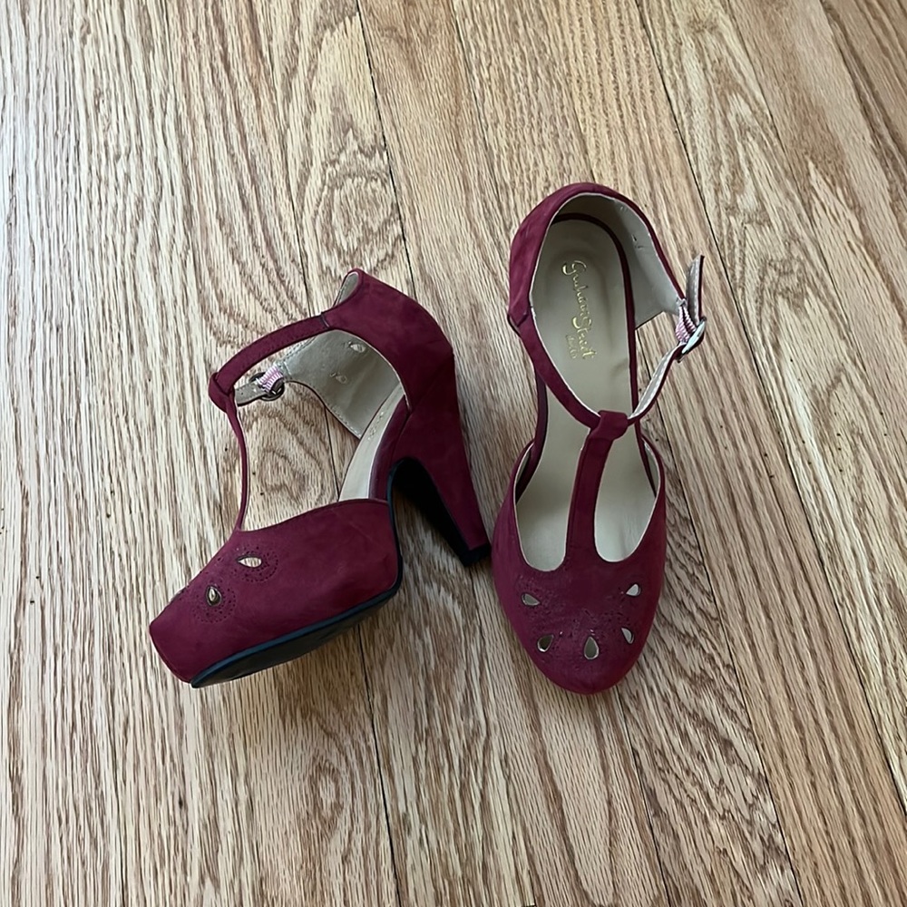 ModCloth Pumps - Picture 2 of 6
